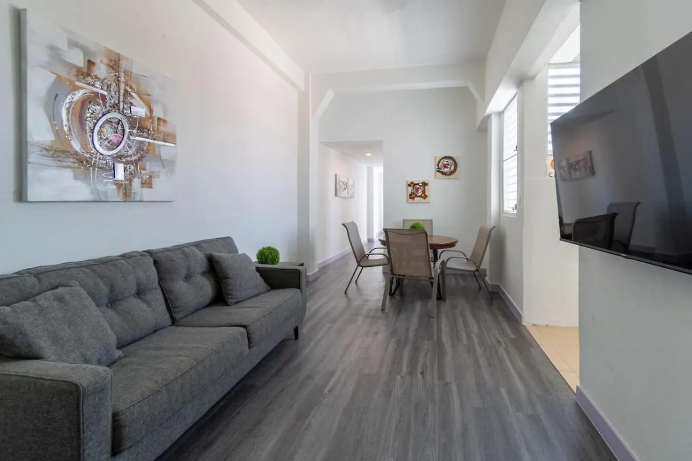Modern 1-Br Apt. In Historic Old Σαν Χουάν